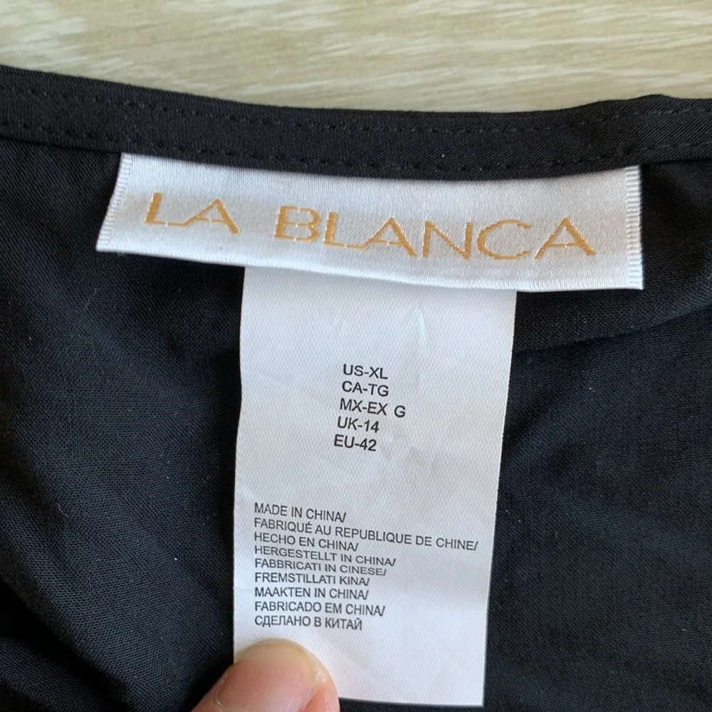 La Blanca Plunging V Cover Up Romper, XL, NWT. Black. - Picture 5 of 8